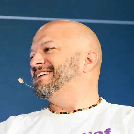 Derek Ross
